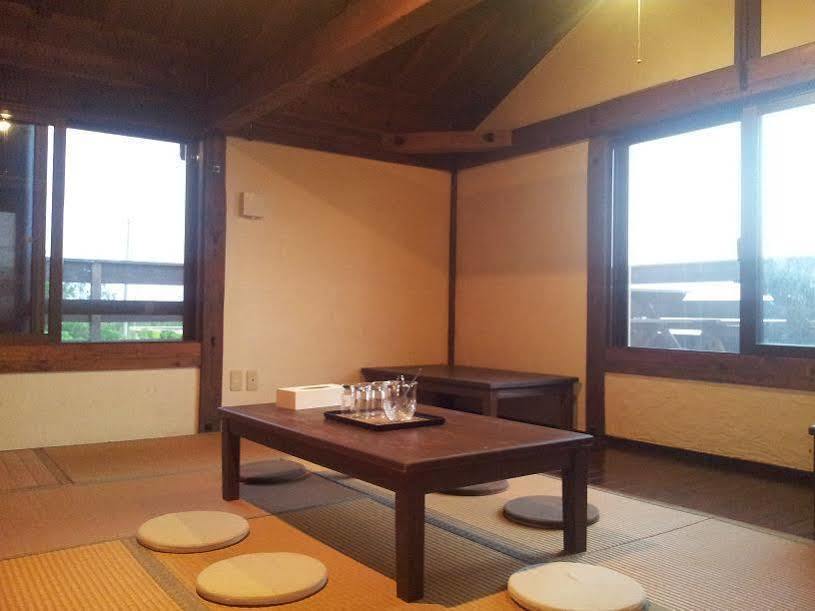 Seven Village Motobu Exterior photo